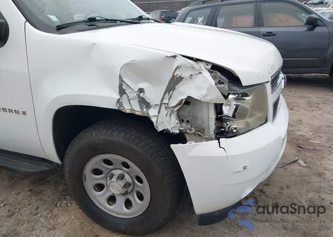 2008 Chevrolet Suburban 1500 Commercial Fleet z USA, uszkodzony, nr VIN 1GNFK16348R255731